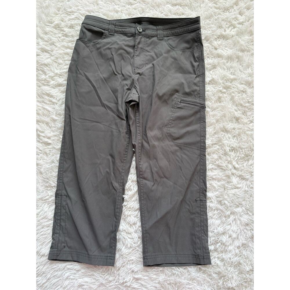 Eddie Bauer Sz. 6 “Tech Rainier Capri Pant” Gray hiking Pants. Never Worn.